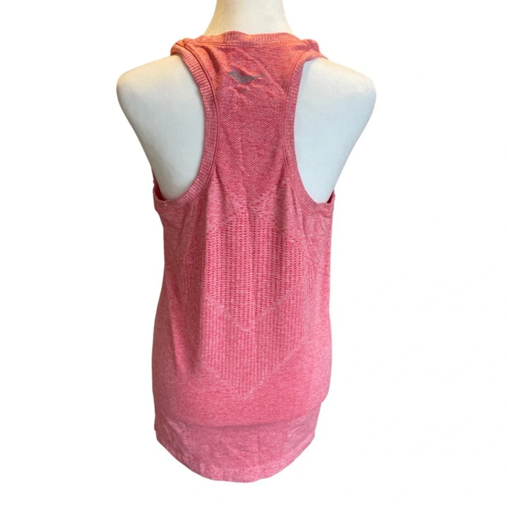 Saucony workout tank
